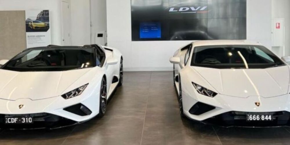 White Lamborghini -Lamborghini Hire Melbourne